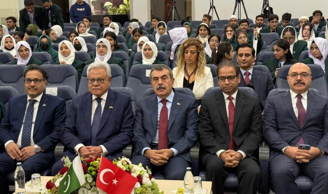 Bakan Tekin: Bizim asıl işimiz, dünyayı yaşanabilir bir mekan olarak tasarlamak