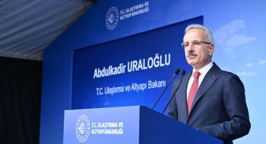 Bakan Uraloğlu: İstanbul Havalimanı'nda 7 yılda 402 milyon yolcuya hizmet verdik