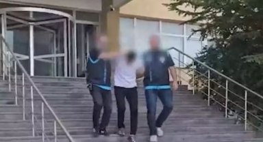 Camide komşusunu bıçaklayarak öldüren sanık: Eşini balkonda gördüm ve ona 'kocanın leşini topla' dedim