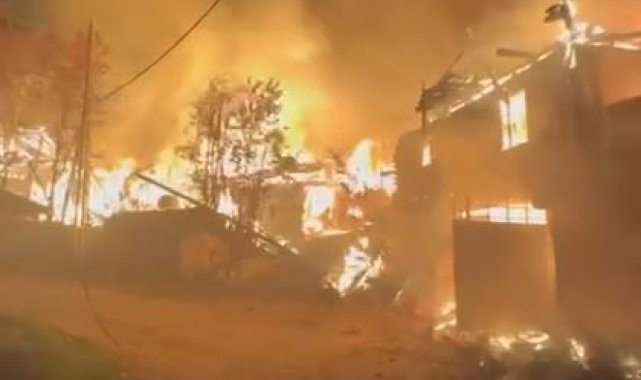 Çankırı'da yangın; 6 ev kullanılamaz hale geldi