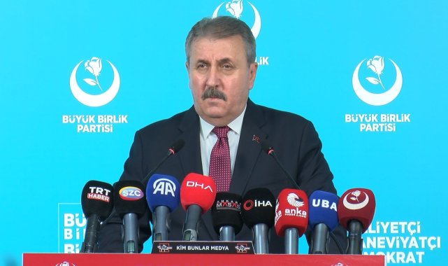 Destici: Meclis çatısı altında atılan sloganlar açıkça terör örgütü propagandasıdır