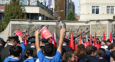 Kayseri ve Nevşehir'de 29 Ekim Cumhuriyet Bayramı kutlamaları başladı
