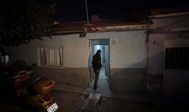 Kömür sobasından sızan gaz Hödüş çiftini ayırdı