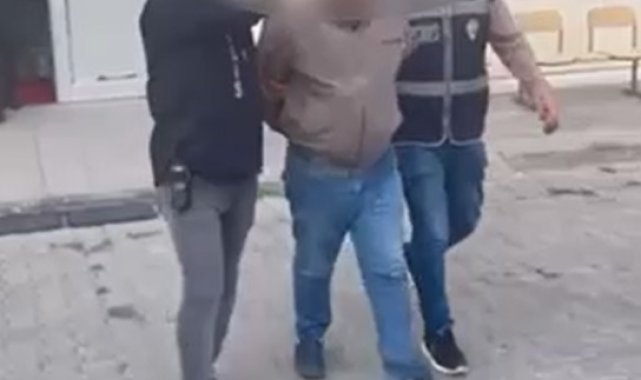 Kuyumcuya sahte altın satmak isterken yakalandılar