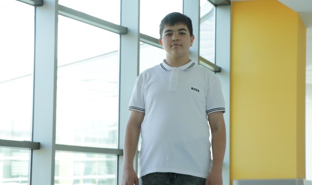 Lösemiyi yenen 13 yaşındaki Alperen: Hastalık süresinde ailenin önemini anladım