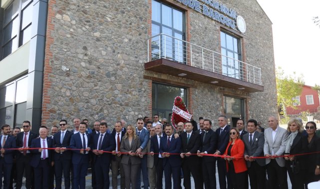 Niğde Barosu'nun yeni hizmet binası ve sosyal tesisi açıldı