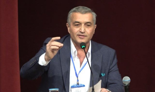 Sivas'ta CHP kongresinde gerginlik