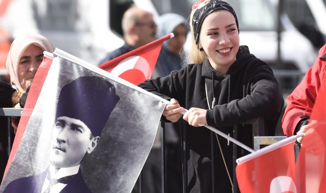 Sivas'ta çocukların Cumhuriyet Bayramı coşkusu