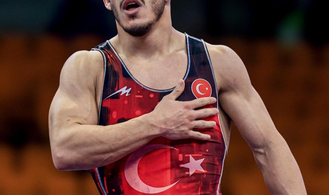 Tolga Özbek, U23 Dünya Güreş Şampiyonası'nda bronz madalya kazandı