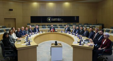 Bakan Bayraktar, AtkinsRealis'in Başkanı Edwards ile görüştü