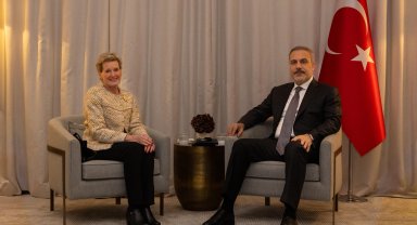 Bakan Fidan, 'Finlandiya İslam Cemaati' temsilcilerini kabul etti