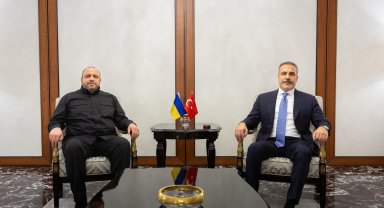 Bakan Fidan, Ukrayna Milli Güvenlik ve Savunma Konseyi Sekreteri Umerov ile bir araya geldi