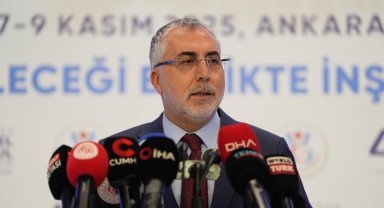 Bakan Işıkhan: Yangınla ilgili başmüfettiş görevlendirdik