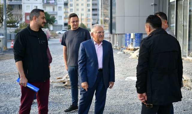 Başkan Büyükkılıç, Altınoluk Sosyal Yaşam Merkezi'ni inceledi