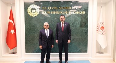 Başkan Büyükkılıç, Bakan Kurum'u ziyaret etti