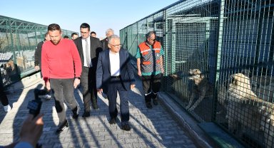 Başkan Büyükkılıç, Sahipsiz Hayvan Bakım ve Rehabilitasyon Merkezi'ni ziyaret etti