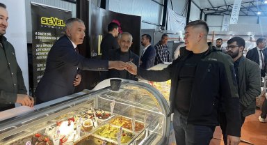 Çamardı'nda dondurma fuarı