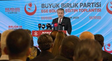 Destici: KKTC'nin adı Kıbrıs Türk Cumhuriyeti olarak yenilenmeli