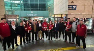 Dünya şampiyonu Tekvando Milli Takımı'na Ankara'da coşkulu karşılama