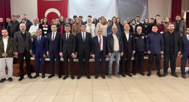 Ermenek'te Güçlü Birey-Güçlü Aile-Güçlü Toplum Kapanış Programı Düzenlendi