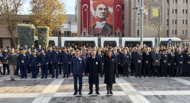 Eskişehir, Ata'sını törenle andı
