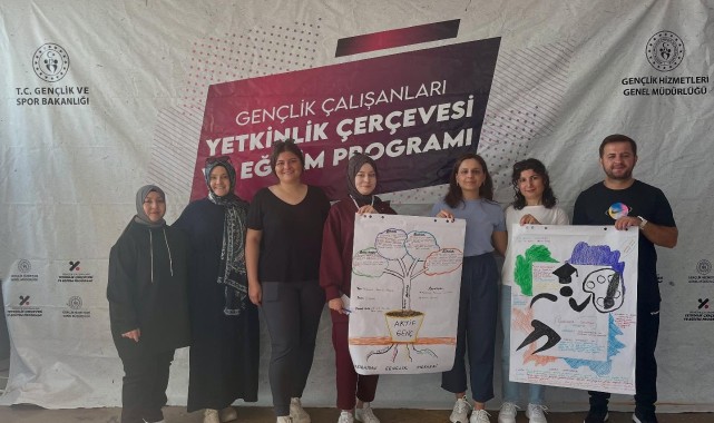 Gençlik Çalışanları YÇEP ile Yetkinliklerini Geliştirdi