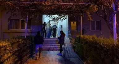 İlaçlattığı evinde ölü olarak bulundu