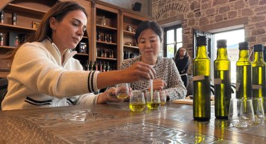 Japon şefin, Türk zeytinyağı çeşitlerinden özel karışımı