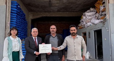 Karaman Vergi Rekortmeni Mustafa DURAL'a Teşekkür Belgesi Takdim Edildi