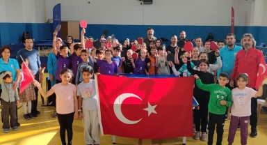 Karaman'da 29 Ekim Cumhuriyet Kupası Masa Tenisi İl Birinciliği Yapıldı