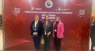 Karamanlı Kadın Girişimciler Türkiye'nin Girişimci Kadın Gücü Ödül Töreni'ne Katıldı