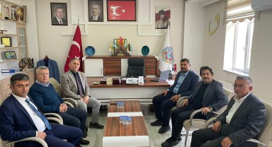 Kazımkarabekir'de İlçenin Gelişimi İçin Belediye ve AK Parti ile Verimli Görüşme