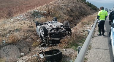 Kırıkkale'de iki otomobil çarpıştı; 7 yaralı