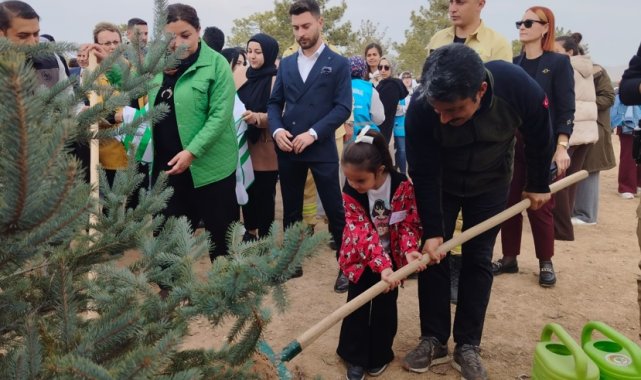 Kırşehir'de 2 bin fidan toprakla buluşturuldu