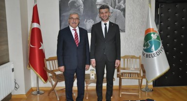 KMÜ Rektörü ve Dekanları Ermenek Belediye Başkanı'nı Ziyaret Etti