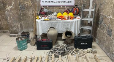 Nevşehir'de kaçak kazıya 3 gözaltı