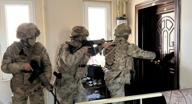 Nevşehir'de uyuşturucu operasyonu: 10 gözaltı