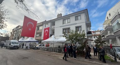 Şehit pilot Cüneyt Kandemir'in Ankara'daki baba evinde yas