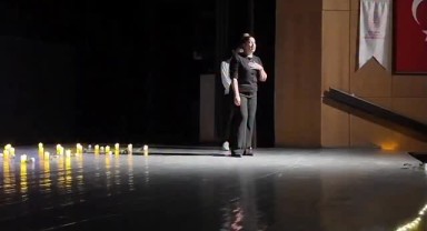 Vali Çiçekli ve Eşi Kadına Yönelik Şiddetle Mücadele Günü Programına Katıldı