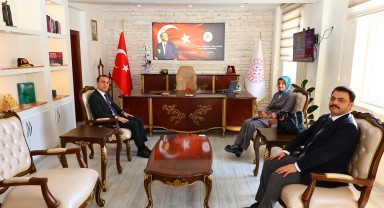 Vali Yardımcıları Zıvlak'a Hayırlı Olsun Ziyaretinde Bulundu