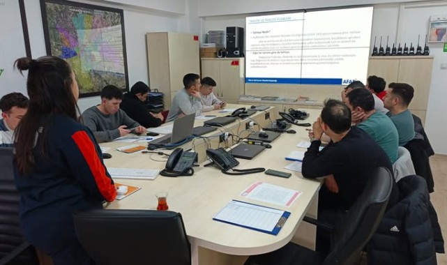 AFAD Karaman'dan Çevik Kuvvet'e Enkazda Arama Kurtarma Eğitimi