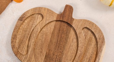 BİM'de Bölmeli Akasya Sunumluk 179 TL'ye Satışa Sunuluyor