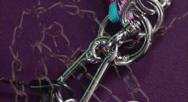 BİM'den Yeni Yıl Öncesi Telefon Askısı Kampanyası