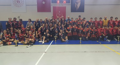 Karaman Okullar Arası Voleybol Şampiyonası Tamamlandı, Dereceler Belli Oldu