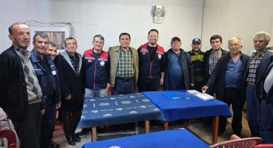 Karaman'da Ermenek'te Zeytin ve Ceviz Yetiştiriciliği Konulu Akşam Toplantısı Düzenlendi