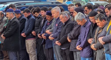 Karaman Valisi Mehmet Fatih Çiçekli Cenaze Törenine Katıldı