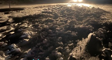 Karaman'dan Giden Ekipler Mersin'de Mahsur Kalan İki Vatandaşı Kurtardı