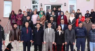 Ayrancı Kaymakamı ve Eşi Uyuşturucuyla Mücadele Seminerine Katıldı