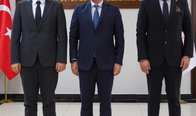 Karaman'da Bürokrat ve Muhtarlardan Vali Hayrettin Çiçek'e Ziyaret