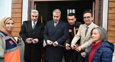 Karaman'da Deprem Şehitleri Anıldı: Fotoğraf ve Resim Sergisi Açıldı